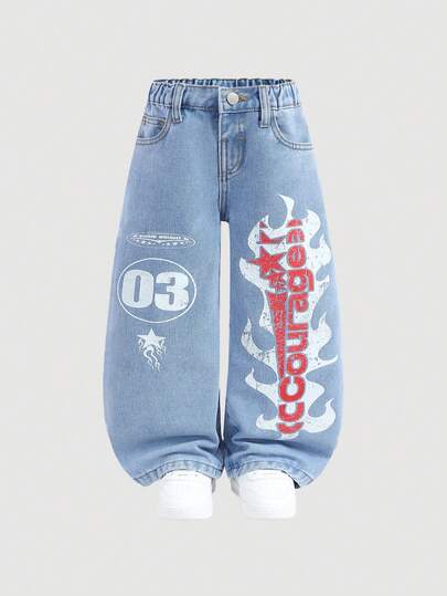 男童火焰字母印花宽松蓝色牛仔裤