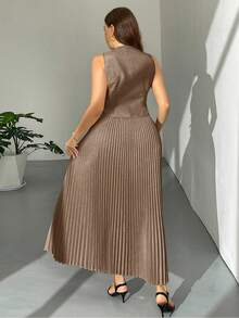 Firerie 大码女式金属单排扣马甲和百褶裙优雅两件套 - 卡其色 - 查看 5