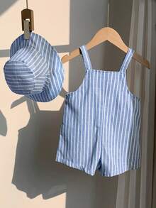 SHEIN Bộ 2 món gồm quần yếm và mũ cho bé trai/bé gái, màu xanh dương và trắng kẻ sọc, kiểu quần short và mũ ngư dân, thích hợp mặc ở nhà, đi chơi hoặc đi biển. - Nhiều màu - Xem 2