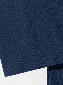 SHEIN Bộ 2 món cho bé trai tuổi teen, gồm áo thun cổ polo tay ngắn màu trơn dáng rộng và quần short, thích hợp đi làm, đi học, mặc thường ngày, chơi thể thao, mùa xuân/hè. - Màu xanh hải quân - Xem 6