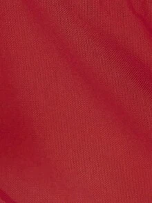 Slumberist 1 套加大码 3D 花卉装饰蕾丝长袍 + 加大码收腰设计蕾丝吊带裙