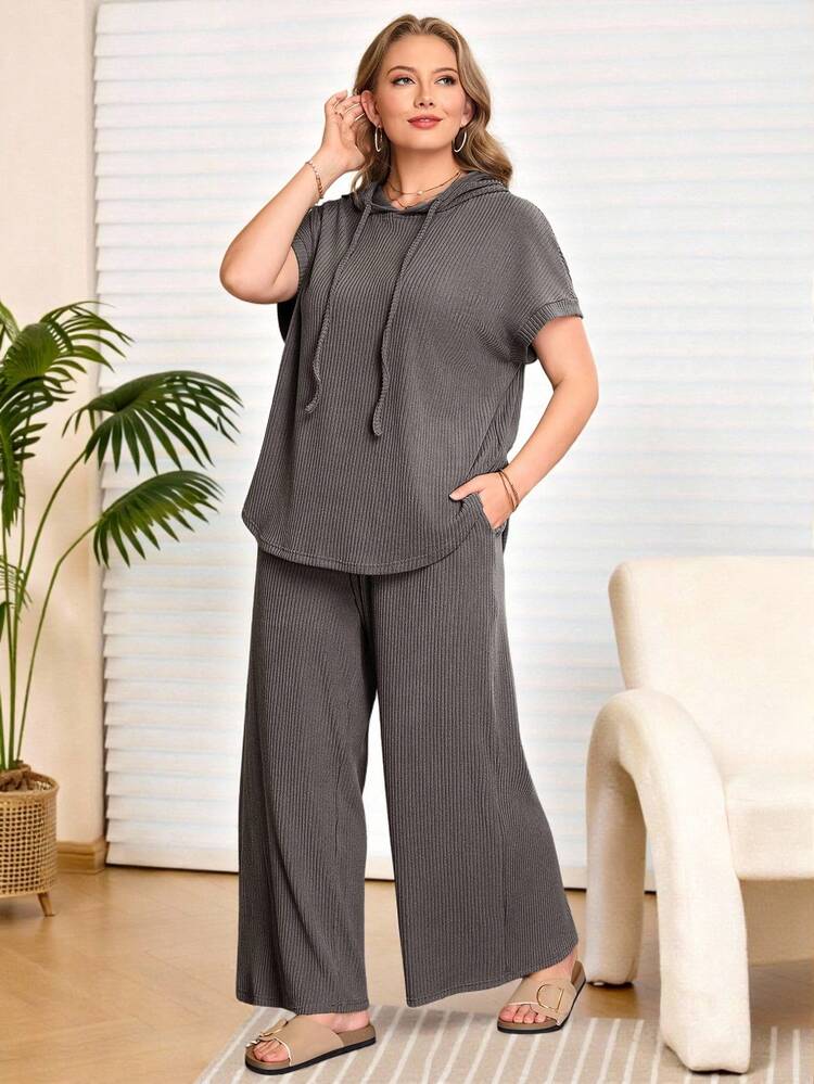 2pcs Plus Size Women's Casual Hooded Short Sleeve Gray Top T-Shirt And Wide Leg Pants Set With Pockets, Early Spring,Spring Break Outfits ,Vacation Outfits Women ,Holiday Outfits For Women,Spring Clothes Women,Going Out Outfits,2026 New Clothes,Simple And Fashionable For Everyday Wear, Plus Size Pants Set, Comfortable Two Piece Set, Lounge Sets Plus Size, Curve Plus Plus Size Co Ords, Two Piece Set Women Comfy, 2 Piece Lounge Sets Woman