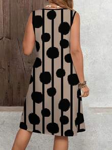 EMERY ROSE 大码女式无袖几何印花连衣裙，V领优雅吊带裙，时尚夏季连衣裙，沙滩或度假风格 - 彩色 - 查看 2