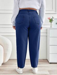 EURMUSE Plus Size Solid Color Slant Pocket Casual Versatile Jeans - Dark Wash - View 2