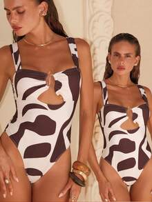 Swim Chiccia Áo tắm nữ size 26SS họa tiết hình học cổ điển gợi cảm phong cách Bohemian đính hạt acrylic và kim loại, dây đeo có thể điều chỉnh, thích hợp cho mùa tựu trường và du lịch. Bộ sưu tập này lý tưởng cho kỳ nghỉ, bãi biển, dã ngoại trà chiều, lễ hội âm nhạc, tiệc tùng, hẹn hò, mặc hàng ngày, trang phục thường ngày, thể thao ngoài trời, du lịch đường dài và nhiều dịp khác. Áo tắm họa tiết da bò, áo tắm liền thân họa tiết da bò màu nâu trắng, áo tắm họa tiết động vật. - Nhiều màu - Xem 6