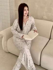 Dazy Plus 大码女式碎花长袖纽扣上衣和裤子睡衣套装 - 白色 - 查看 3