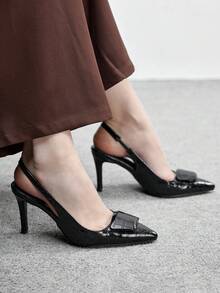 CUCCOO BIZCHIC Tacones de punta fina de contraste en blanco y negro con tacón medio, elegantes y minimalistas con diseño de empalme clásico, adecuados para citas, el trabajo, ocasiones formales y atuendos profesionales, zapatos de primavera, vacaciones de primavera, tacones de Pascua y baile de graduación - Negro - Ver 2