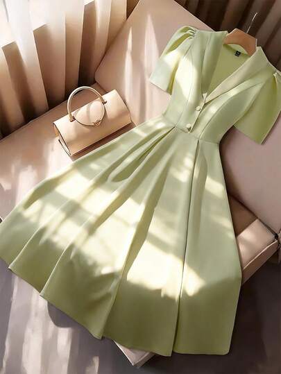 Franclia 女士优雅绿色纯色亮面翻领短袖A字连衣裙，适合夏季、办公室、通勤、正式场合等多种场合。