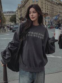 DAZY 复古休闲字母印花宽松百搭圆领女式卫衣 - 深灰色 - 查看 6