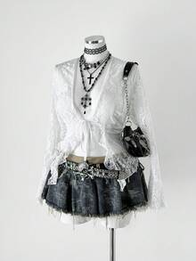 Sunspun Áo kiểu ren cổ điển gợi cảm cỡ lớn, cổ chữ V, thắt nơ, phối hoa, tay loe, dáng ôm, chất liệu xuyên thấu. - trắng - Xem 1