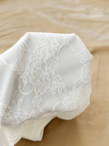 SHEIN Kids Summer Tops Squishy Teen Girl White Knit Casual Chic Minimalist White Floral Lace Fitted Asymmetric Ruched Crop Top, Suitable For Spring/Summer, Stylish, Daily Wear Off The Shoulder Teen Tops Off The Shoulder Top Girls Teen Tops For Summer Elegant Teen Girl Clothes Top Teen Girl Top White Top White Lace Top Lace Tops Bohemian Summer Tops Squishy - White - View 8