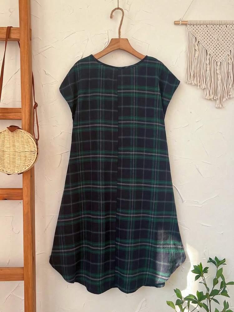 Plus Size Women Plaid Round Neck Batwing Sleeve Loose Casual Dress For Summer/ Vacation Plaid Dress Women Dark Green Women Dress  Summer Dress  Summer Outfits Summer Clothes Spring Dress Spring Outfit Women Spring Clothing Country Style For Women Country Dress For Women