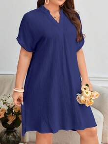 SHEIN Frenchy 大尺碼女款純色V領直筒短袖休閒洋裝，夏季度假郵輪海軍藍 - Blue Day - 查看 3