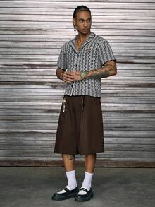 AXEPEAK Men's Loose Bermuda Shorts, Lightweight & Comfortable, Pleated Design, Suitable For Spring/Summer - Brown - View 5