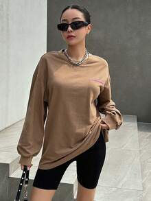 DAZY Women T-Shirts Huruf Slogan Casual - Coklat - View 3