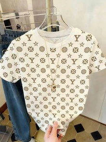 Resyla Women's Minimalist Printed Round Neck Short Sleeve T-Shirt - Multicolor - View 3