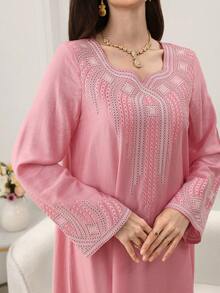 Yasmyna Elegant Geometric Embroidered Pink Abaya With Headscarf