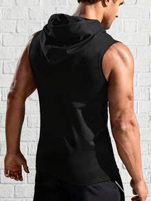 Manfinity EMRG Men Sports Tees & Tanks - Black - View 4