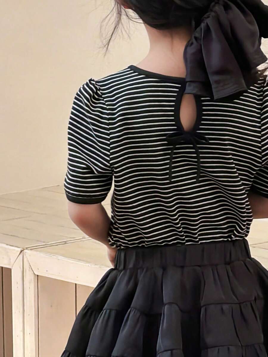 DAZY Young Girls Striped Round Neck Short Sleeve Knit T-Shirt, Fall Summer - Black and White - View 1