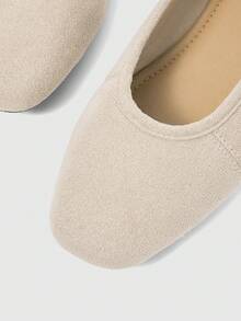 Sleekvia Giày bệt nữ mũi vuông thoải mái, kiểu dáng thường ngày - Màu be - Xem 8