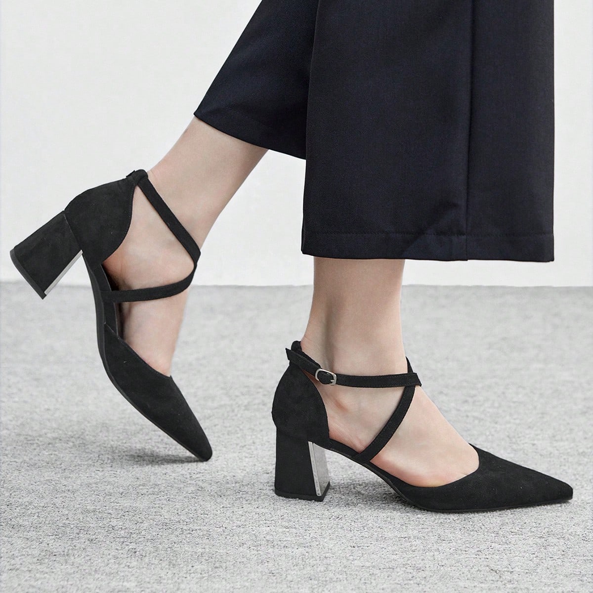 Zapatos de mujer Zapatos de tacón medio grueso con punta negros de ante con correa cruzada Zapatos de tacón alto de mujer elegantes y cómodos para