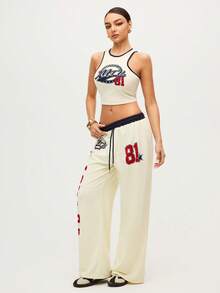 MTV | SHEIN Bộ đồ nữ thời trang thường ngày họa tiết chữ cái và số, áo croptop và quần ống rộng cạp chun, thích hợp cho mùa hè. - Màu be - Xem 4