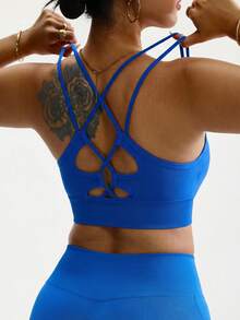 Rhythm Era Plus Size Women Seamless Criss-Cross Back Sports Bra, Fashionable Solid Color - Royal Blue - View 3