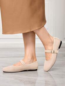 Sleekvia Women's Buckle Design Casual Versatile Flat Shoes Valentine's Day - Apricot - View 4