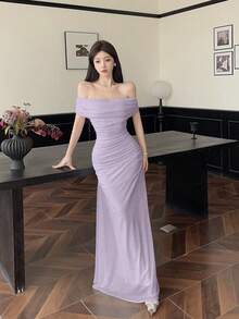 Modelyn Elegant Women's Mauve Purple Off Shoulder Sleeveless Fitted Maxi Dress With Pencil Hem And Zipper Detail - Mauve Purple - View 5
