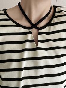 FRIFUL Women's Casual Striped Loose Fit T-Shirt, Versatile For Spring And Summer - Black and White - View 3