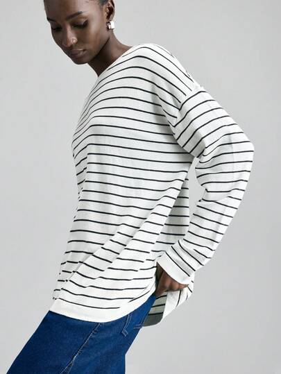 Ontre 2026SS Women's Loose Fit Crew Neck Striped Long Sleeve Knit Top With Tie Back Detail, Casual & Elegant Office Wear Modern Urban Casual Fashion Business Casual Women's Office Wear Low-Key Old Money Style Effortless Temperament High-End Urban Commuting High-Quality Airport Women's Wear High-End Material Bohemian Style Vacation Wear