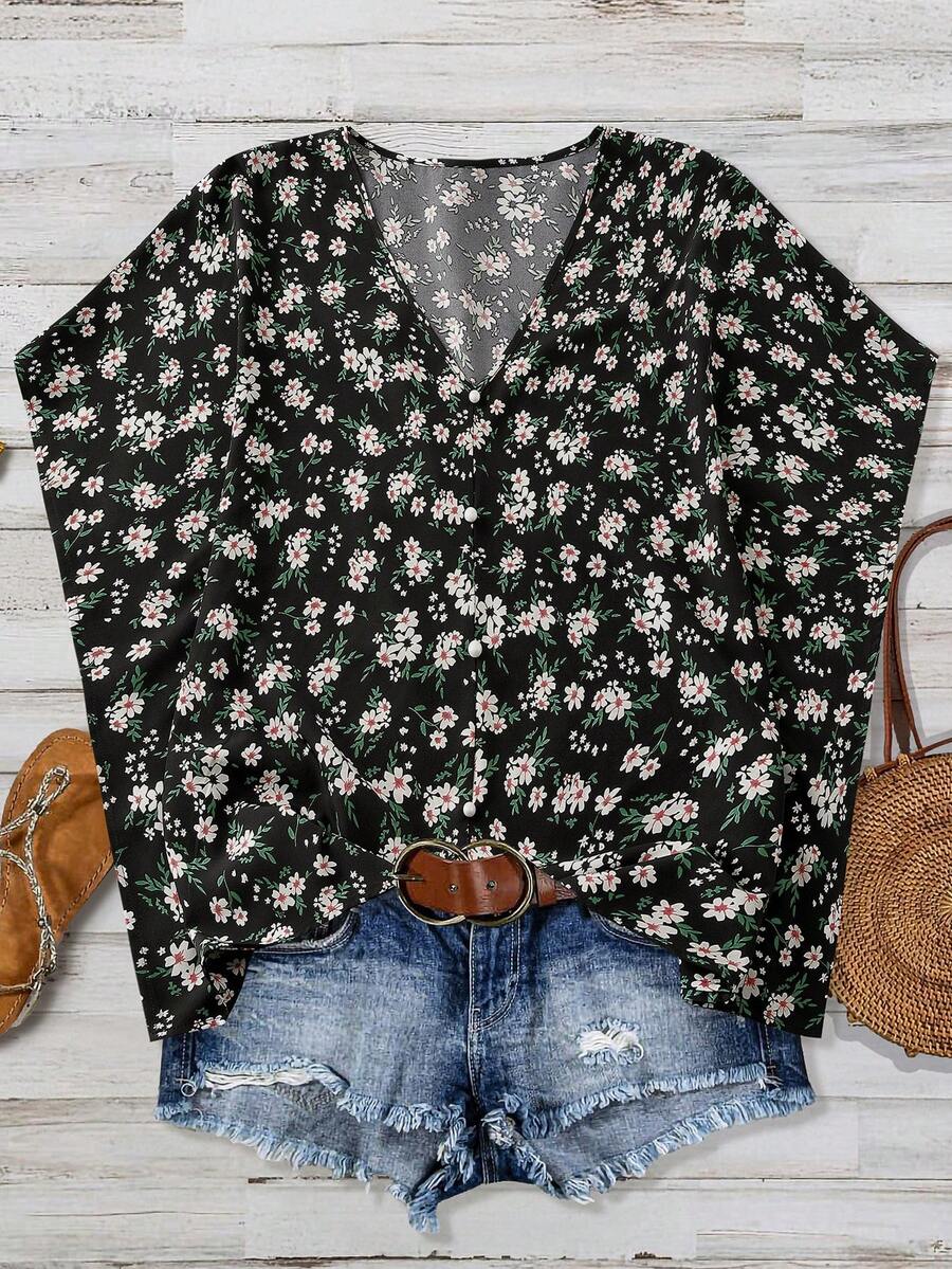 SHEIN LUNE CURVE Plus Size Women's V-Neck Ditsy Floral Raglan Sleeve Ruffle Front Button Casual Loose Blouse,Black And White,Autumn,Boho,Vacation Summer Flower Tops - Multicolor - View 1