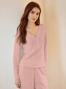 MOTF PREMIUM Conjunto de pijama con top de cuello en V de punto acanalado y pantalones con borde de lechuga - Rosa - Ver 5