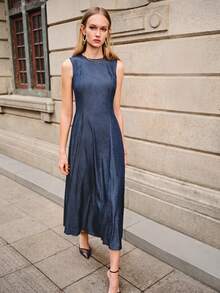 Lumivelle 无袖牛仔效果弹力面料中长A字连衣裙，收腰显瘦，梭织弹力面料，不束缚，复古深蓝色优雅通勤日常百搭连衣裙 - 藍色 - 查看 4