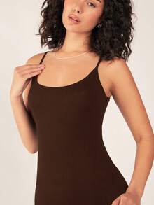 SHEIN BASICS 纯色吊带修身休闲晚宴约会连衣裙 - 咖啡 - 查看 6