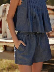 WESTFADE Smocked Waist Side Pockets Flowy Denim Cotton Blend Chambray Shorts - Dark Wash - View 5
