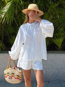 DAZY Conjunto informal de 2 piezas de top de manga farol con cuello mao y bordado floral y shorts para mujeres, ideal para vacaciones - Blanco - Ver 1