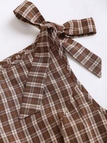 Sweetra 女士船领浪漫复古格子学院风系带蝴蝶结腰身优雅无袖A字连衣裙，春夏款 - 咖啡 - 查看 3