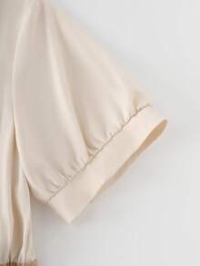 GlowEve 女士撞色蝴蝶结领褶皱A字优雅日常通勤时尚法式街头复古百搭商务春夏衬衫裙 - 彩色 - 查看 5