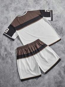 Manfinity ZONE917 Set bărbătesc cu tricou și pantaloni scurți cu decolteu în V, la modă pentru ținute de vară, format din 2 piese - Multicolor - Vizualizare 7