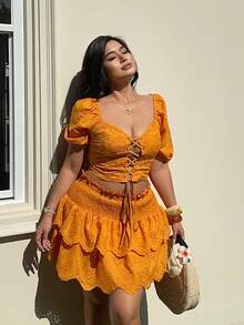 Sunnyshic Bộ đồ 2 món cỡ lớn dành cho kỳ nghỉ xuân/hè, gồm áo tay ngắn và chân váy ngắn nhiều lớp bằng vải thêu lỗ, chất liệu vải đục lỗ. - trái cam - Xem 4