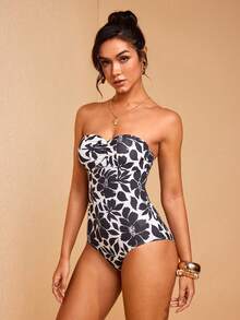 JIAN LASALA All-Over Floral Print Knit Jersey Ruched Bustier Strapless Sexy Women Bodysuit Vacation Casual - Black and White - View 4