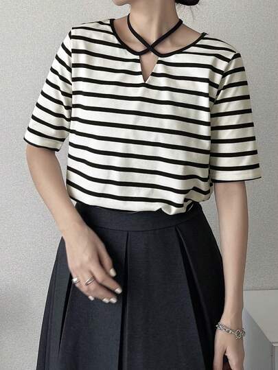 FRIFUL Women's Casual Striped Loose Fit T-Shirt, Versatile For Spring And Summer