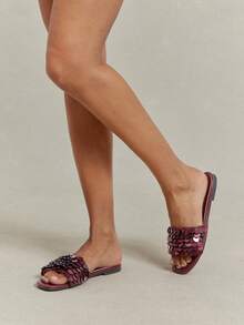 SHUZIA Women's Casual Comfortable Waverly Shell Flat Sandals - Red Violet - View 4