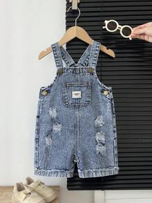 男童水洗蓝色休闲宽松牛仔背带裤，带口袋，易于穿脱，百搭时尚，适合日常穿着 - 中等水洗藍 - 查看 1