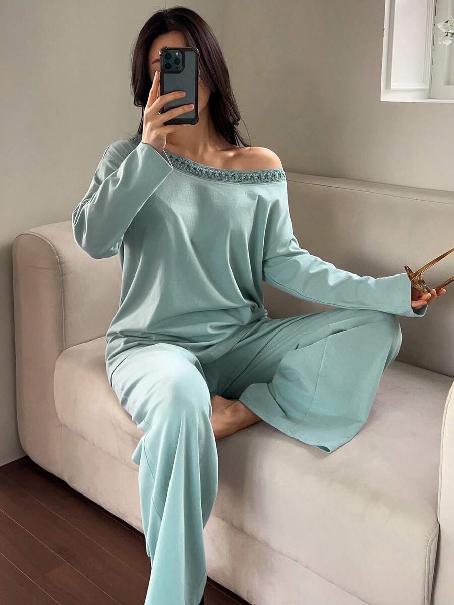 DAZY Women's Simple Lace Trim Loungewear Set - Green - View 1