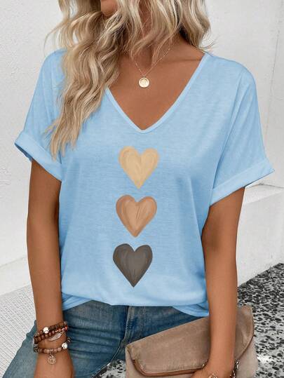 EMERY ROSE Women's V-Neck Flared Cuff, Ombre Heart Print Casual Versatile T-Shirt, Spring/Summer