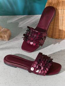 SHUZIA Women's Casual Comfortable Waverly Shell Flat Sandals - Red Violet - View 7