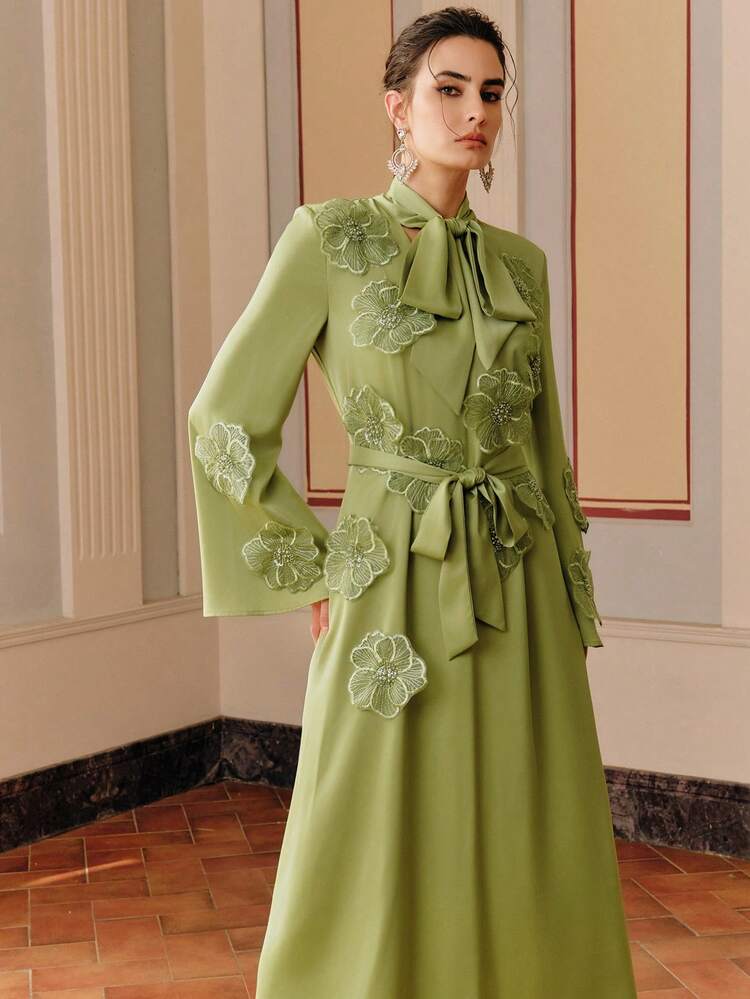 Women's Spring/Summer New High-Gloss Green Loose Tie-Up 3D Floral Decor Flare Sleeve Elegant Long Dress