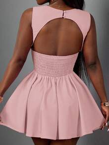 SHEIN Slayr Nuevo vestido de verano elegante con escote de corazón, sin mangas, espalda descubierta y silueta de línea A, vestido corto rosa para mujer - Rosa Pálido - Ver 3